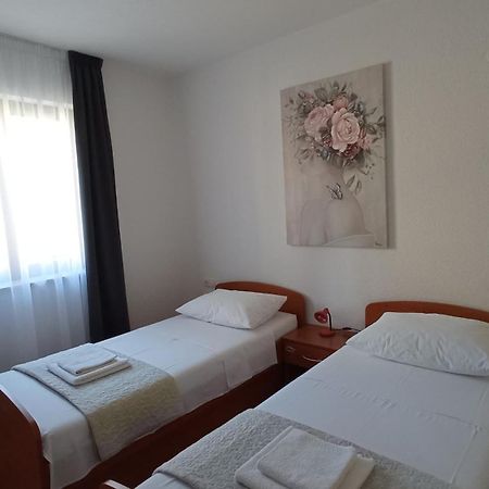 Apartmani Ferdi Trogir Kültér fotó