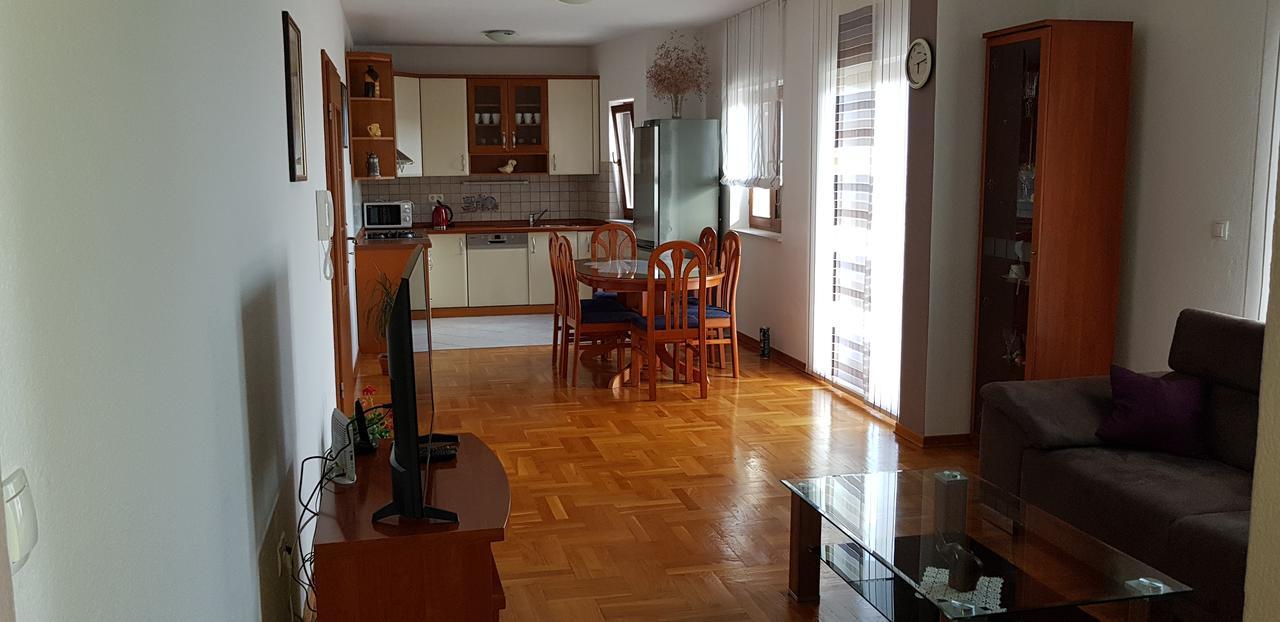 Apartmani Ferdi Trogir Kültér fotó